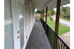 2017 LEISURE DR, WINTER HAVEN, FL 33881 Sold 12/02/22