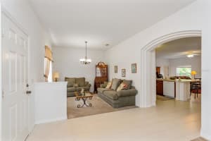 137 SANDERLING DR, WINTER HAVEN, FL 33881 Sold 04/04/23