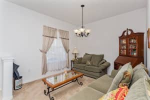 137 SANDERLING DR, WINTER HAVEN, FL 33881 Sold 04/04/23