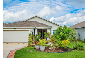 1061 WINDLASS WAY, WINTER HAVEN, FL 33880 Sold 01/23/23