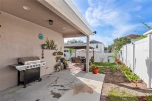 3257 WHISPERING TRAILS AVE, WINTER HAVEN, FL 33884 Sold 03/06/23