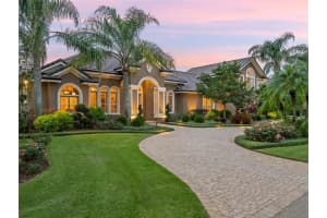 221 MCLEAN PT, WINTER HAVEN, FL 33884 Sold 01/31/23