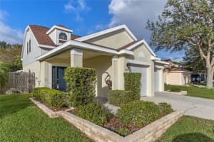 2314 WOODS EDGE CIR, ORLANDO, FL 32817 Sold 02/01/23
