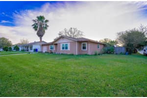 3811 Foxcroft Ct, Lakeland, FL 33813, Sold 12/28/22