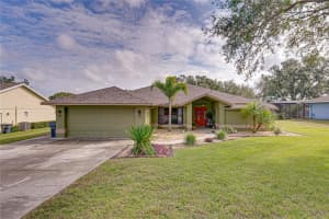249 SANTA ROSA DR, WINTER HAVEN, FL 33884 Sold 01/13/23