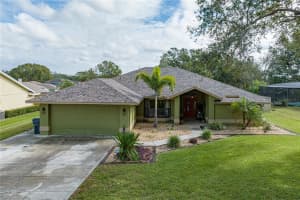249 SANTA ROSA DR, WINTER HAVEN, FL 33884 Sold 01/13/23
