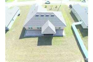 1466 EAGLE CREST BLVD, WINTER HAVEN, FL 33881 Sold 03/27/23