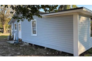 516 OAK STREET, AUBURNDALE, FL 33823 Sold 05/17/23