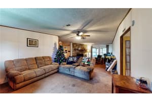 304 THORNHILL ESTATES COURT, WINTER HAVEN, FL 33880 Sold 03/31/23