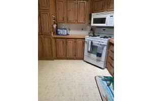 6043 GRAND OAKS DRIVE, WINTER HAVEN, FL 33884 Sold 02/21/23