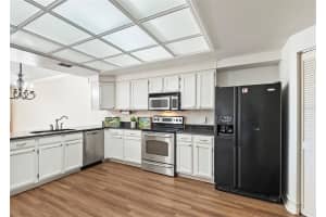 804 MAGNOLIA PLACE, WINTER HAVEN, FL 33884 Sold 01/20/23