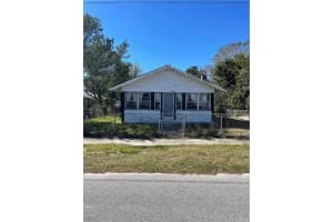 518 ORANGE STREET, AUBURNDALE, FL 33823 Sold 02/24/23