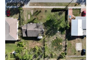 610 ORANGE STREET, AUBURNDALE, FL 33823 Sold 04/06/23
