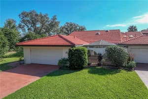 571 CLUBHOUSE DRIVE, LAKE WALES, FL 33898 Sold 04/06/23