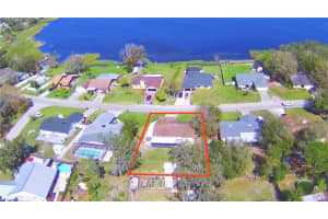 242 LAKE THOMAS DRIVE, WINTER HAVEN, FL 33880 Sold 04/06/23