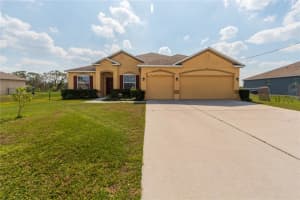 328 COLUMBO STREET, WINTER HAVEN, FL 33880 Sold 04/13/23