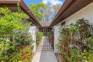 33 PIPERS PASS, HAINES CITY, FL 33844 Sold 08/23/23