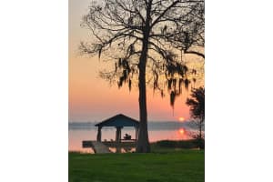 3836 GAINES COURT, WINTER HAVEN, FL 33884 Sold 06/07/23