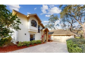 1712 SIR GEORGES TRAIL, LAKELAND, FL 33809 Sold 04/06/23