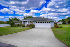 418 SMILEY COURT, WINTER HAVEN, FL 33884 Sold 06/05/23