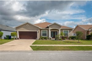 6581 CRESCENT LOOP, WINTER HAVEN, FL 33884 Sold 07/14/23
