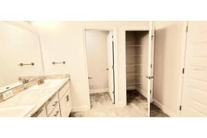 1425 LEAMINGTON LN, WINTER HAVEN, FL 33884 Sold 03/26/24