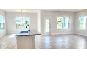 1425 LEAMINGTON LN, WINTER HAVEN, FL 33884 Sold 03/26/24