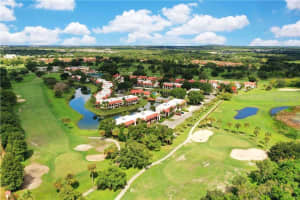 8204 Village Dr, Lake Wales, FL 33898, Sold 05/15/23