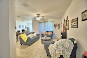 564 SAPPHIRE DRIVE, DAVENPORT, FL 33837 Sold 01/11/24