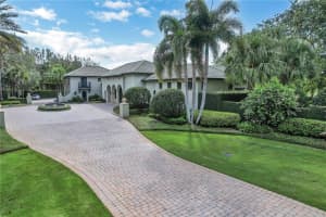 2300 SCENIC HIGHWAY, LAKE WALES, FL 33898 Sold 05/13/24