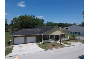 1040 Britts Ln