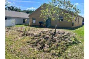 1460 WALLACE MANOR LOOP, WINTER HAVEN, FL 33880 Sold 09/08/23