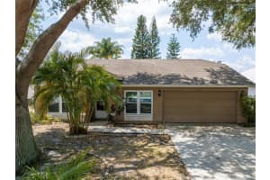 146 BRAD CIRCLE, WINTER HAVEN, FL 33880 Sold 06/15/23