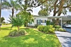 6344 GROVE POINTE DRIVE, WINTER HAVEN, FL 33884 Sold 07/02/23