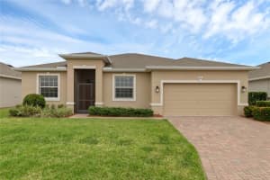 3871 BEDFORD AVENUE, WINTER HAVEN, FL 33884 Sold 09/05/23