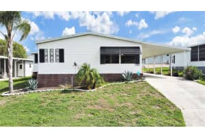 1745 SHERWOOD HILL DR, LAKELAND, FL 33810 Sold 08/11/23