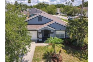 512 Bailey Cir, Davenport, FL 33897, Sold 07/07/23