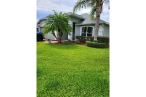 3947 BALDWIN LANE, WINTER HAVEN, FL 33884 Sold 11/16/23