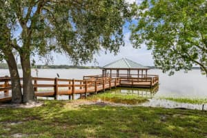 4135 BEDFORD AVENUE, WINTER HAVEN, FL 33884 Sold 12/07/23