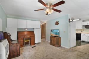 8 REDWOOD DRIVE, DAVENPORT, FL 33837 Sold 09/25/23