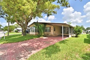 4247 CEDARWOOD STREET, WINTER HAVEN, FL 33880 Sold 09/11/24