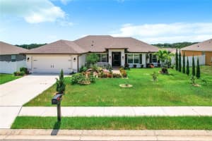 1437 EAGLE CREST BOULEVARD, WINTER HAVEN, FL 33881 Sold 09/27/23