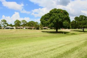 673 BROADMOOR CIRCLE, WINTER HAVEN, FL 33884 Sold 09/29/23