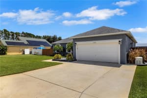 624 BERKLEY POINTE PASS, AUBURNDALE, FL 33823 Sold 10/13/23