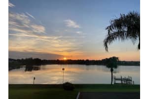 652 HART LAKE DRIVE, WINTER HAVEN, FL 33884 Sold 09/29/23