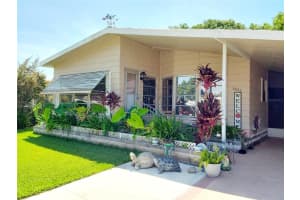 6022 GRAND OAKS DRIVE, WINTER HAVEN, FL 33884 Sold 10/03/23