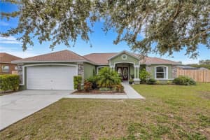 188 LAKE THOMAS DRIVE, WINTER HAVEN, FL 33880 Sold 12/01/23