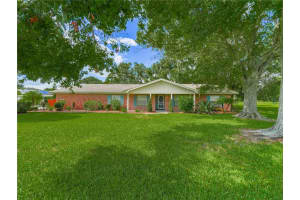 101 GREENFIELD ROAD, WINTER HAVEN, FL 33884 Sold 02/15/24