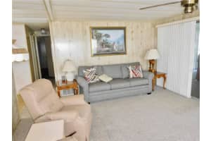 6433 JACARANDA AVENUE, WINTER HAVEN, FL 33881 Sold 02/14/25