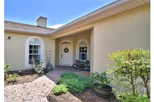 1212 VIENNA SQUARE DR, WINTER HAVEN, FL 33884 Sold 12/21/23
